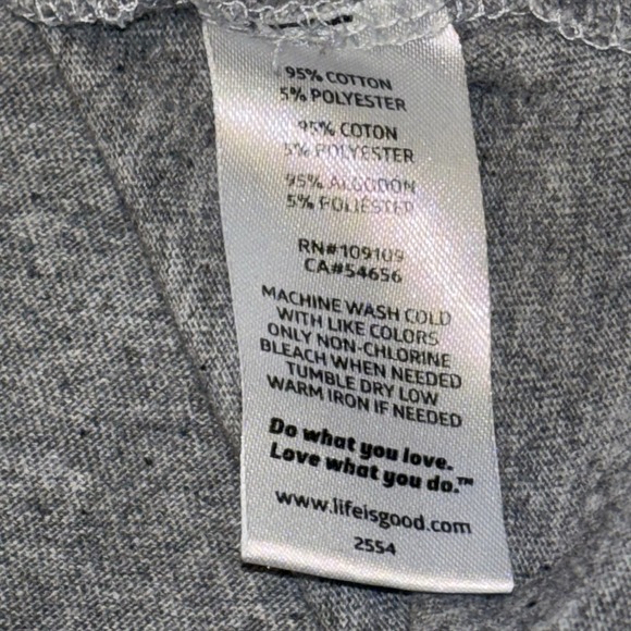 Life is Good Women's Long Sleeve Size XL V-Neck T "Be Yourself" Tee Shirt Gray - Picture 7 of 7